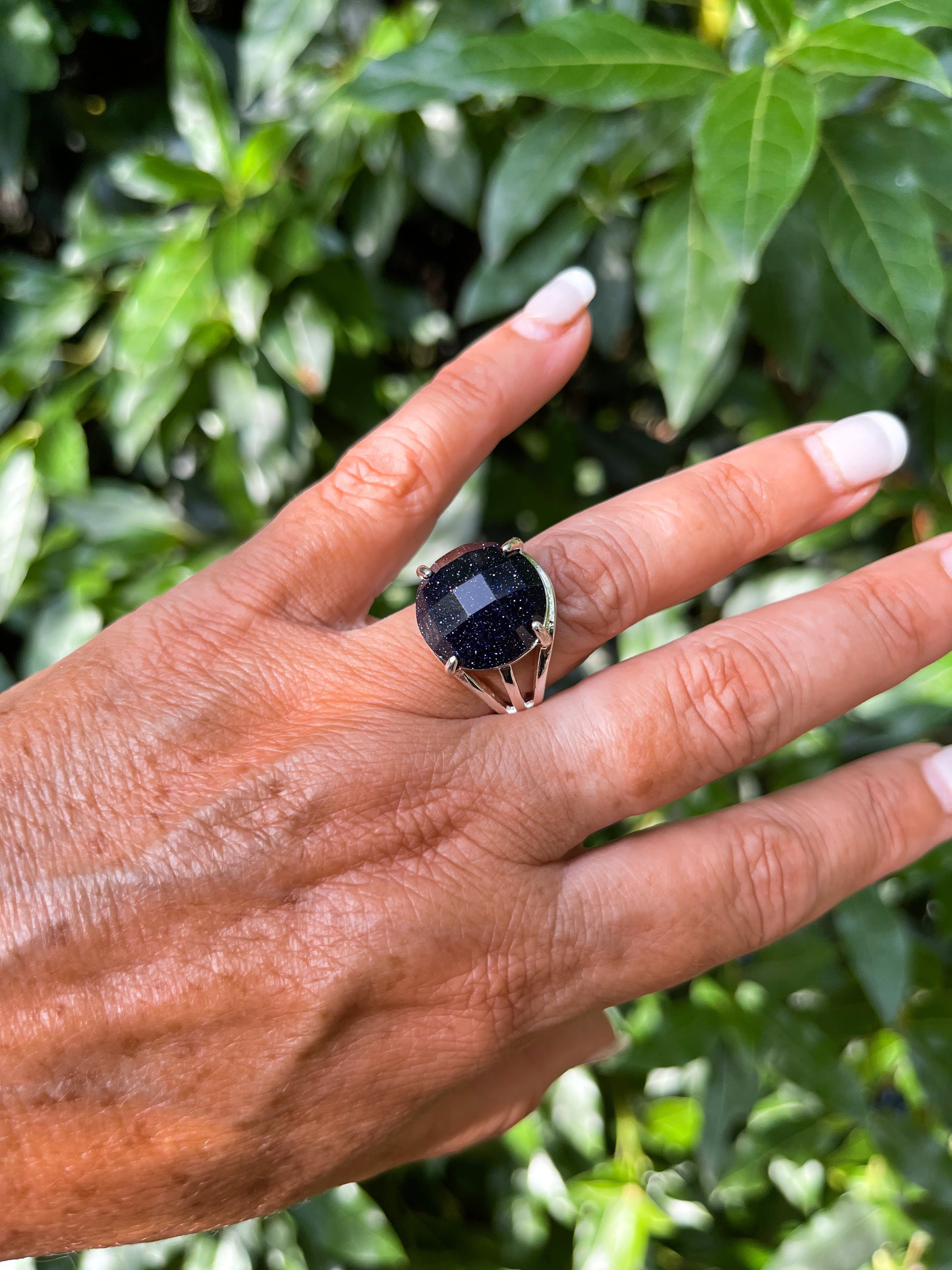 Anillo mini redondo con ónix negro 